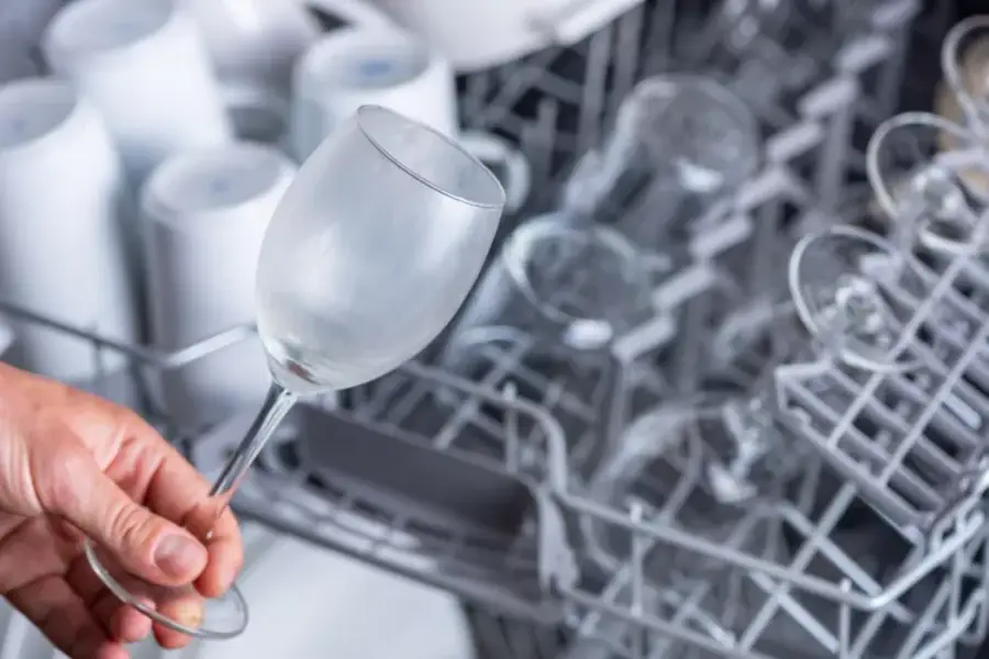 راهنمای سریع رفع مشکلات رایج ظروف کریستالی